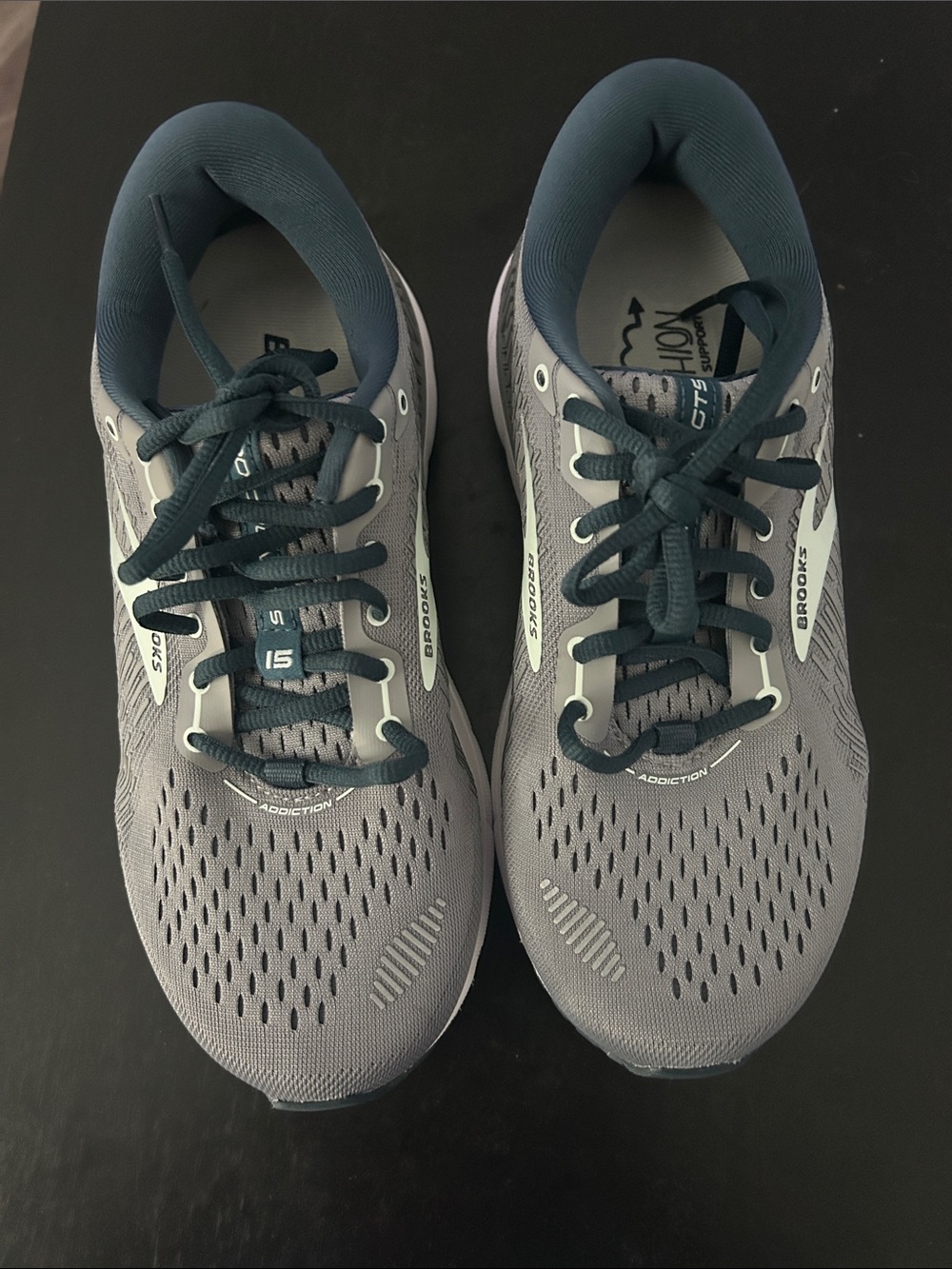 Brooks Men's Addiction Running Shoes - Gray and Navy